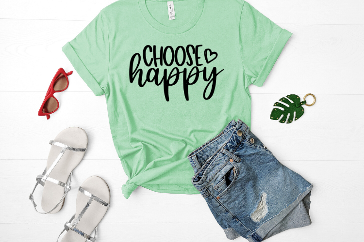 Free Choose Happy SVG. With this free SVG you can make so many DIY projects for beginners and advanced a like. Cricut projects are so much fun. be kind. #cricut #freesvg #dy #behappy