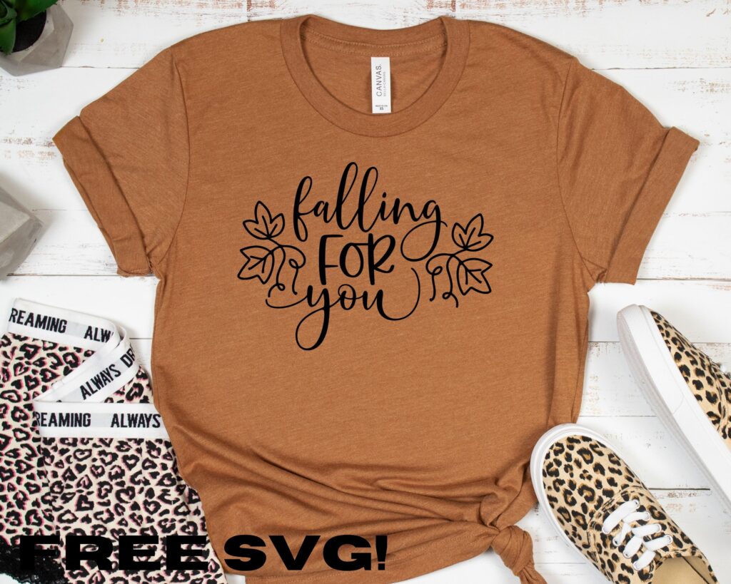 Falling for you SVG. Fall is here and I am falling for you. Pumpkin spice lattes, hoodies and a cool breeze This svg is perfect for all types of Cricut projects from advanced to beginner. Free Cricut SVG files for DIY projects. #freesvg #svg #diy #svg #svgfiles #svgcuts #svgcutfile #silhouette #silhouetteprojects #silhouetteamerica #silhouettecameo3 #cricut #cricutmade #cricutexplore #cricutcreated